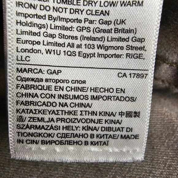 GAP Women's Camo Distressed Best Girlfriend Jeans Size 28 - Picture 8 of 12